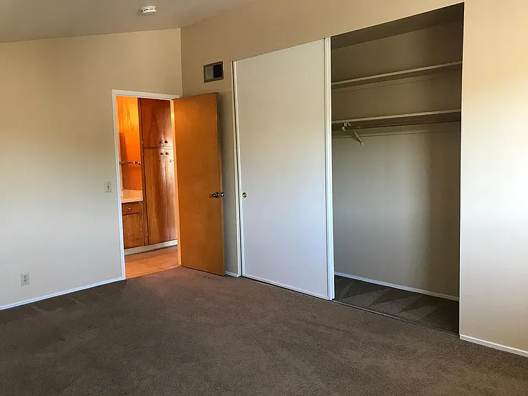 The Lewis — Photo 6