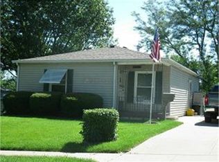 1736 Richie Dr, Dubuque, IA 52002
