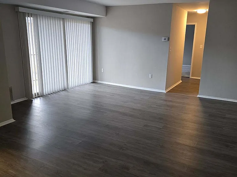 700 Heritage Ln — Photo 30