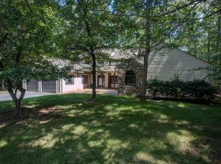 304 Dogwood Dr, Cross Junction, VA 22625