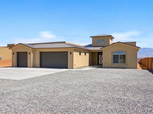 1926 Crane Pl SE, Rio Rancho, NM 87124