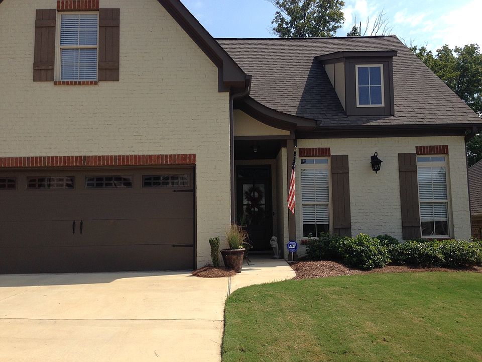 Close to Mountain Brook!