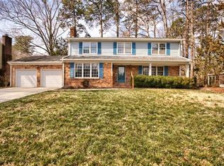 11 Cherbourg Dr, Newport News, VA 23606