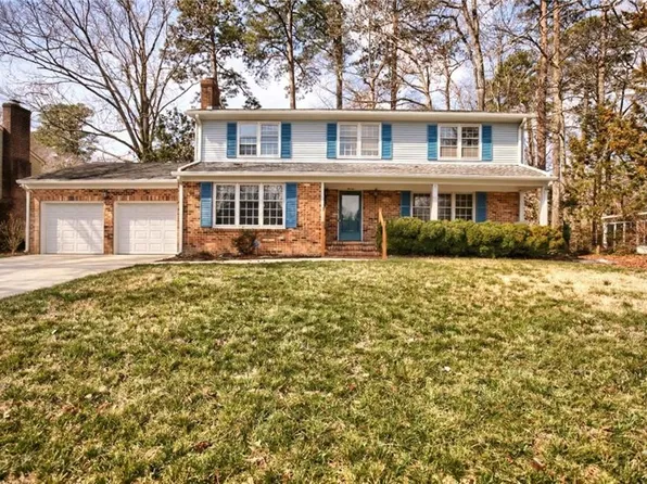 11 Cherbourg Dr, Newport News, VA 23606