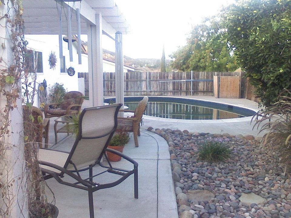 2nd image of 13600 Laguna Vis