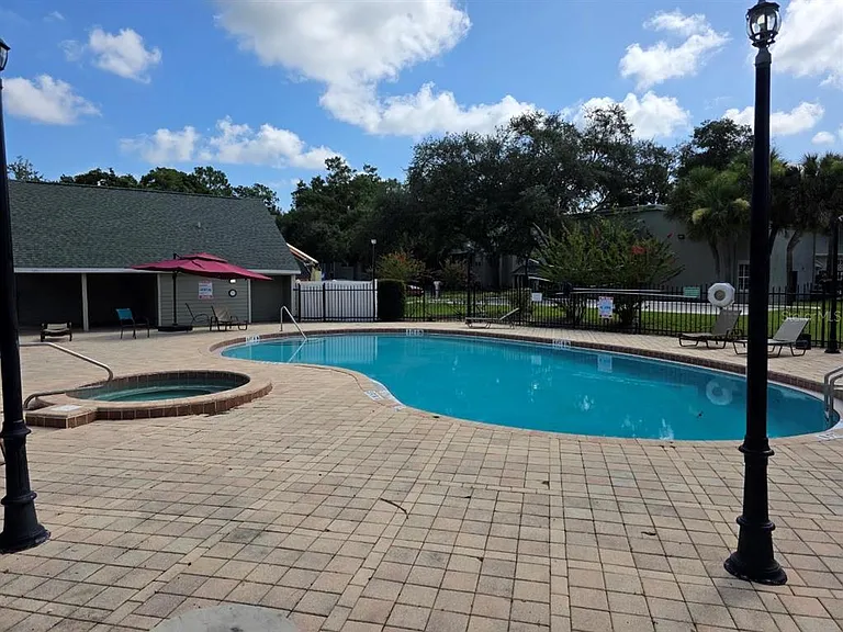 6130 Westgate Dr #102 — Photo 33