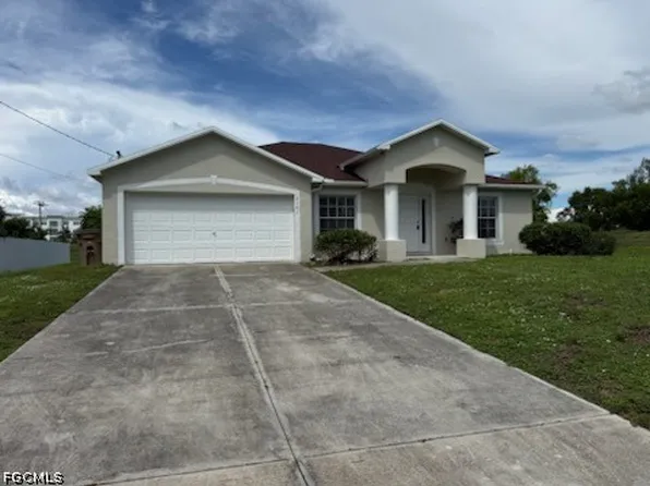 2101 SW 25th St, Cape Coral, FL 33914