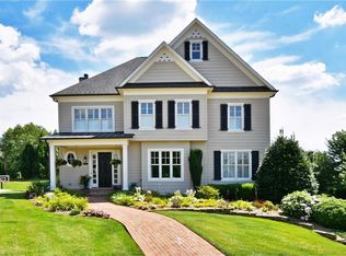 5492 Spindletop Ct, Winston Salem, NC 27106