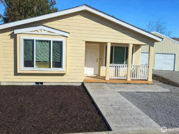 420 Pine St, Toledo, WA 98591