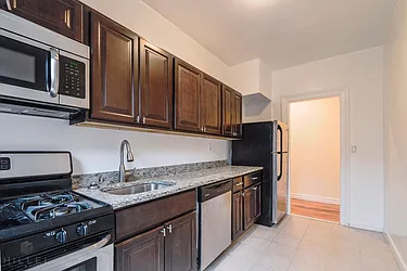 Rented by Hillel Realty Group