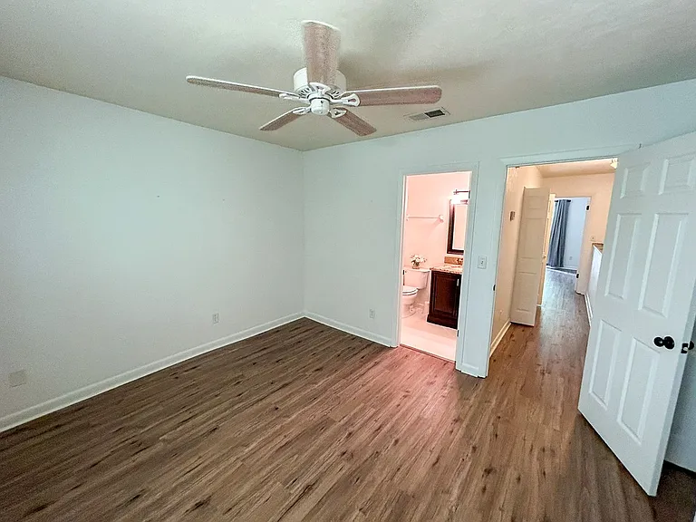 4411 SW 34th St #805 — Photo 17