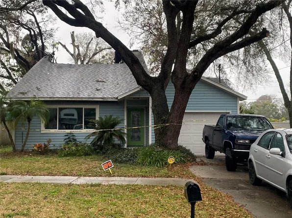 1050 Conant Ave, Safety Harbor, FL 34695