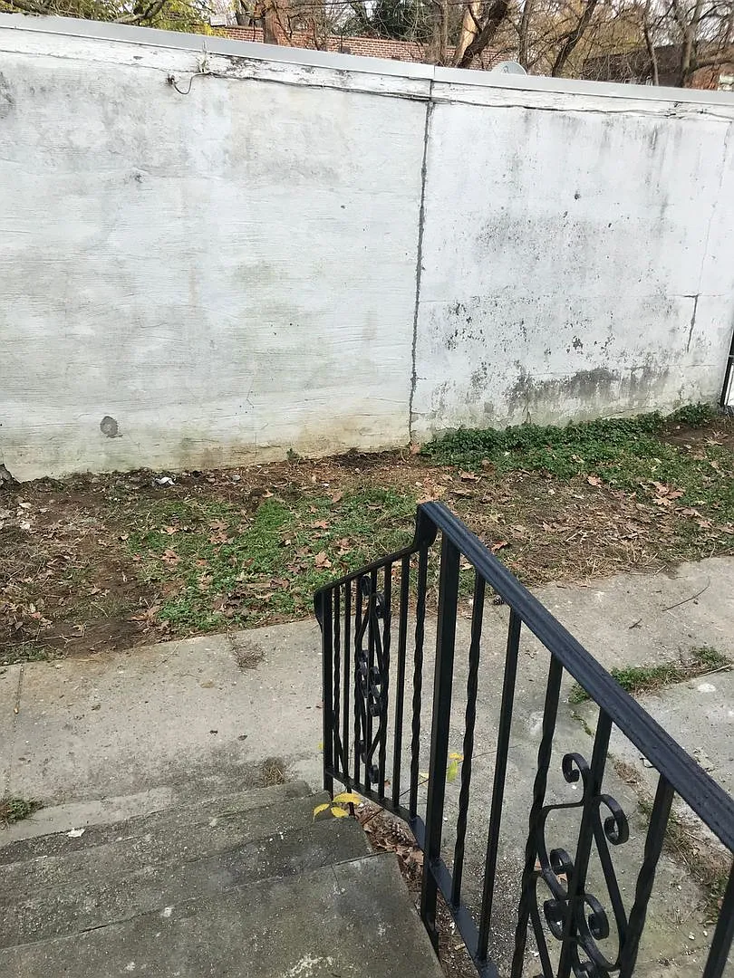 Charming 2BR Duplex in Philadelphia — Photo 2