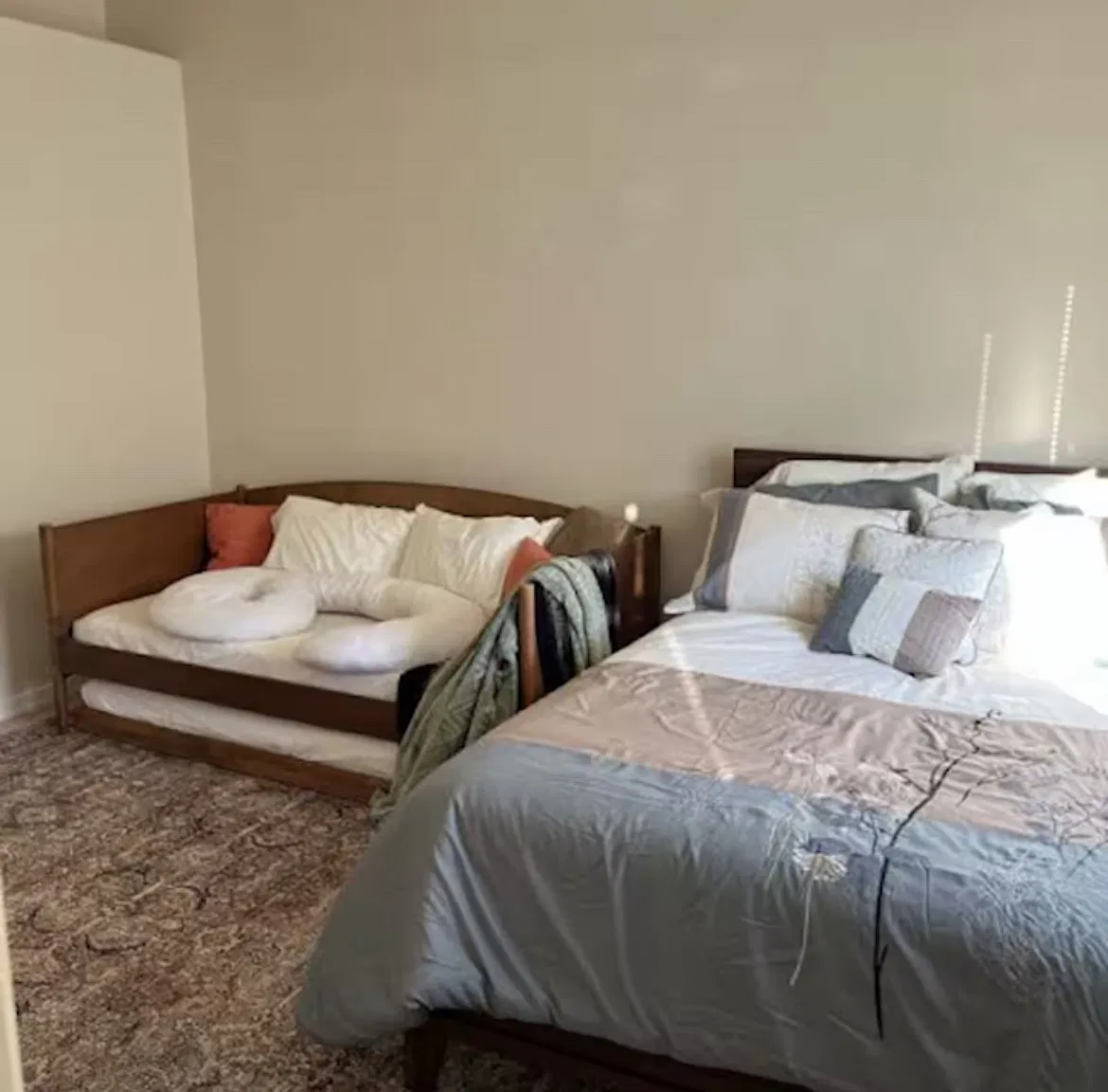 2 bed, 2.5 bath, 1192 sqft, $1,695 — Photo 3