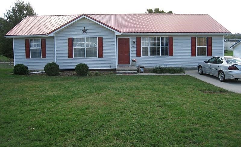 1st image of 772 Crab Apple Ln SE