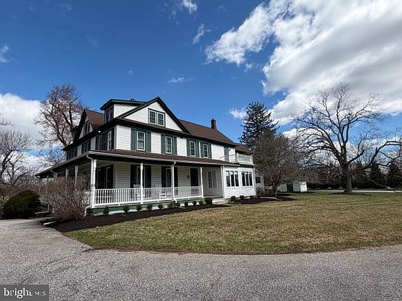 2nd image of 4 Sparks Station Rd