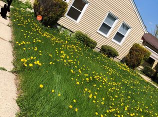 5043 N 19th St, Milwaukee, WI 53209