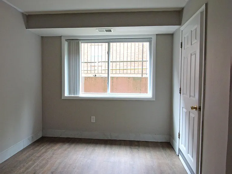 17 Water St #30 — Photo 9