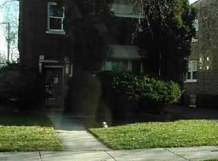 1009 S 10th Ave, Maywood, IL 60153
