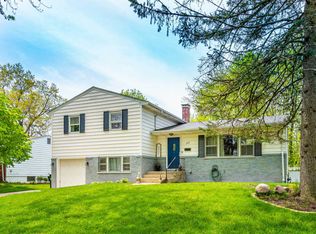 256 N Boynton Dr, Palatine, IL 60074