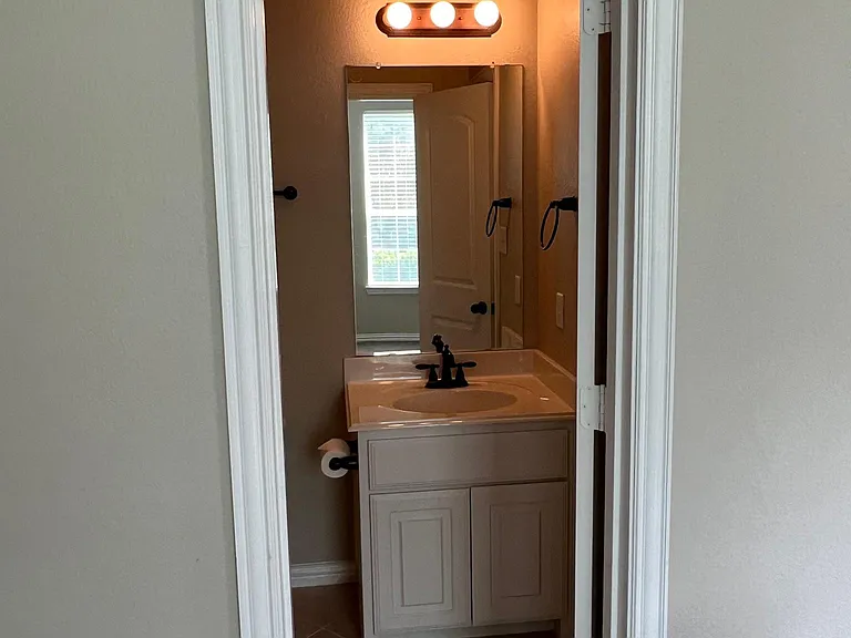 2500 Rockbrook Dr #42 — Photo 16