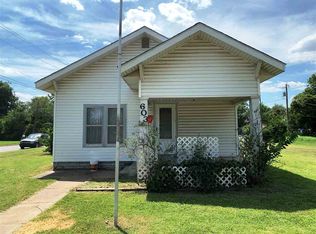 603 N A St, Blackwell, OK 74631