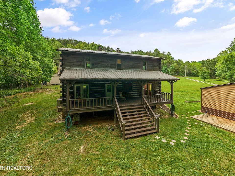 10th image of 610 Towee Falls Rd