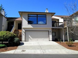 258 Mount Echo Dr, Medford, OR