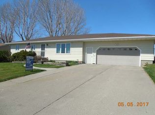 1142 Linden Ln, Washburn, ND 58577