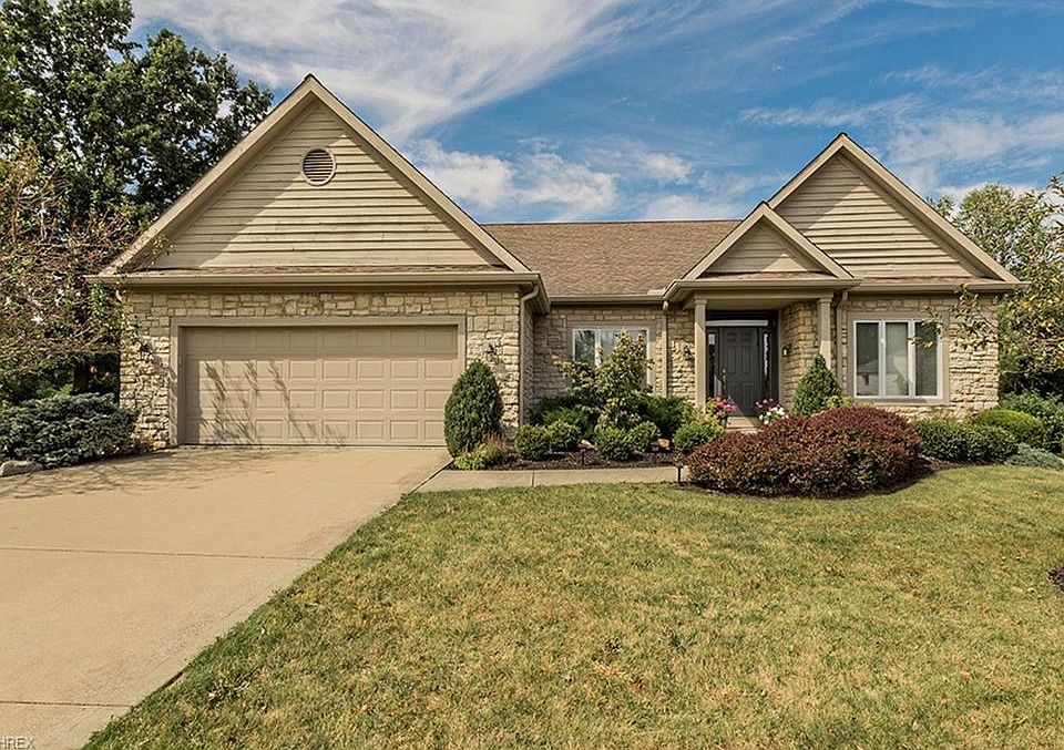1st image of 36425 Aberdeen Ln