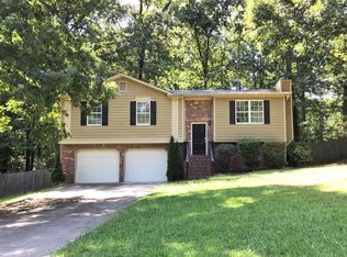 3528 W Melissa Ln, Douglasville, GA