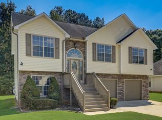 2017 Owens Trl, Rex, GA 30273