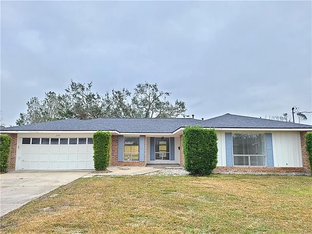1st image of 209 Bonvue St