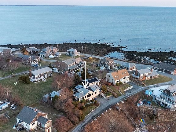 4th image of 265 Manomet Point Rd