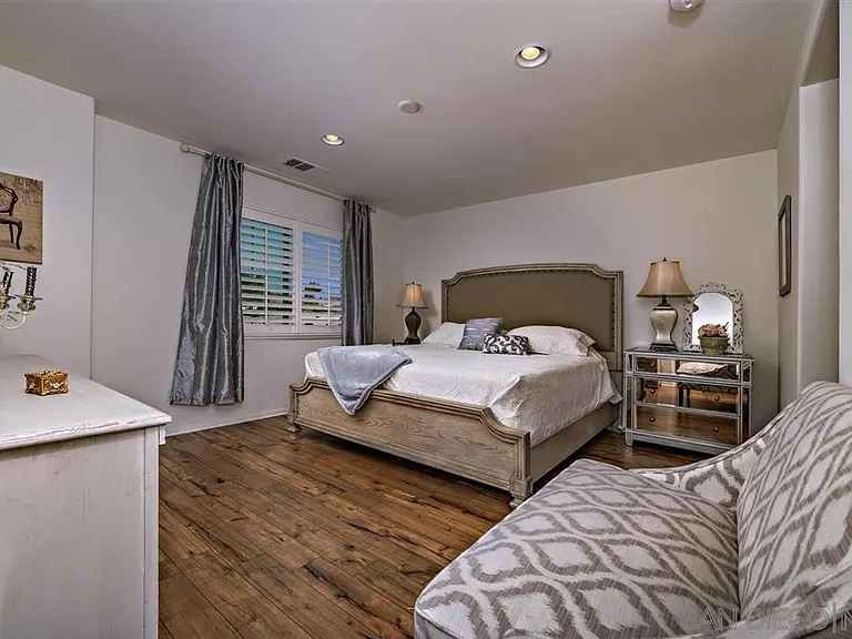 474 Prosperity Dr — Photo 12