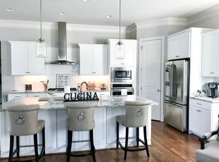 5312 Crescent Square St, Raleigh, NC 27616