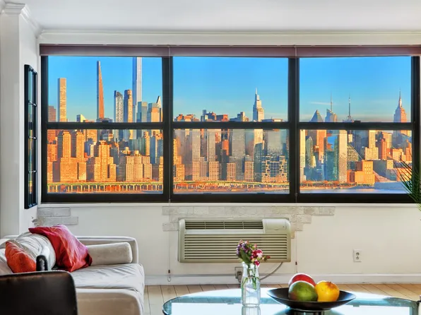 7000 Boulevard East #22D, Guttenberg, NJ 07093