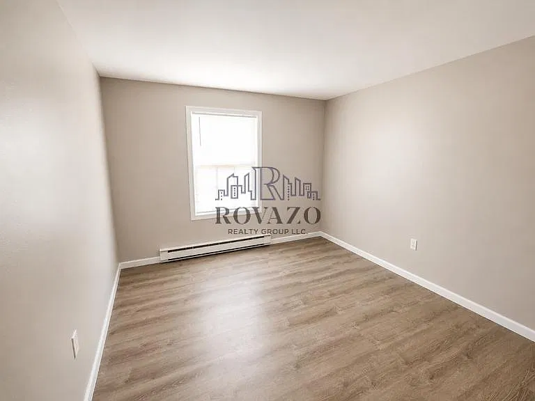 311 Littleton Ave — Photo 3