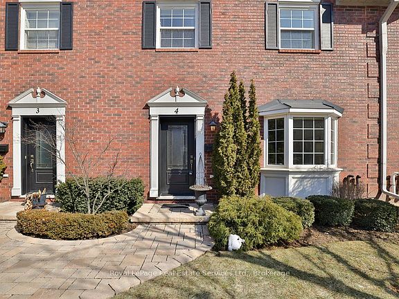 2nd image of 2407 Woodward Ave #4