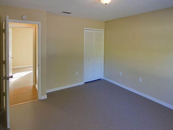 2nd image of 2280 Fox Chapel Ct