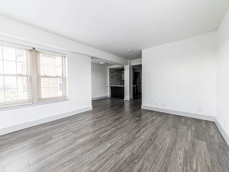 Dining/Living room