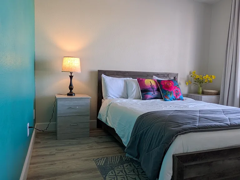 2035 E Cornell Dr — Photo 7