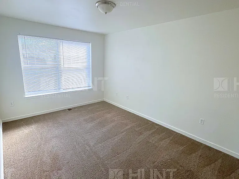 354 Naples Rd — Photo 6