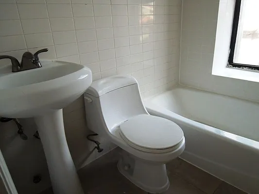 Rented by J Misrahi Realty Corp | media 8