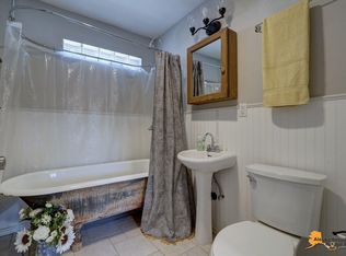 1902 Sunrise Dr, Anchorage, AK 99508