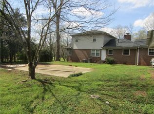 425 Scott St, Commerce, GA 30529