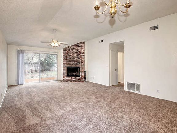 5th image of 4075 Sea Forest Way