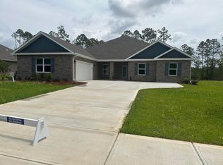 993 Coastal Breeze Dr, Freeport, FL 32439