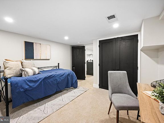 3rd image of 3718 Cranston Ave