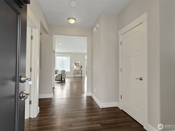 5th image of 14925 Benton Loop